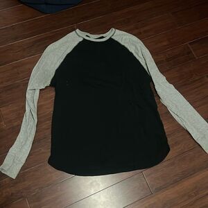 Black & Gray Baseball T - Long Sleeve MENS T Shirt - NEW - Size Large T Shirt